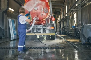 Read more about the article Why Regular Water Tank Cleaning Services in Malaysia Are Essential for Safe and Clean Water Supply
